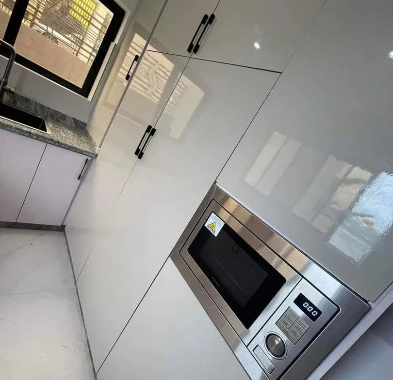 A VENDRE : BELLE MAISON INDIVIDUELLE R+1 A Yassa – CITE CHIRAC