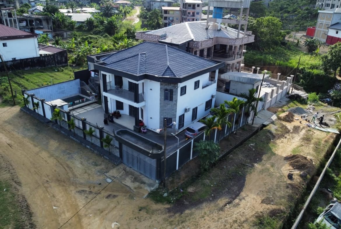 DUPLEX~HAUT STANDING MIS EN LOCATION A JAPOMA✨