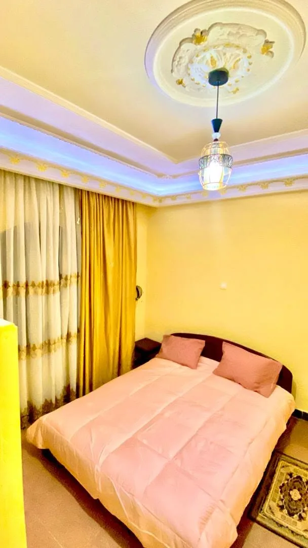 LOCATION MEUBLÉE À BONAMOUSSADI – SABLE (Entrée Mbanya Hôtel)
