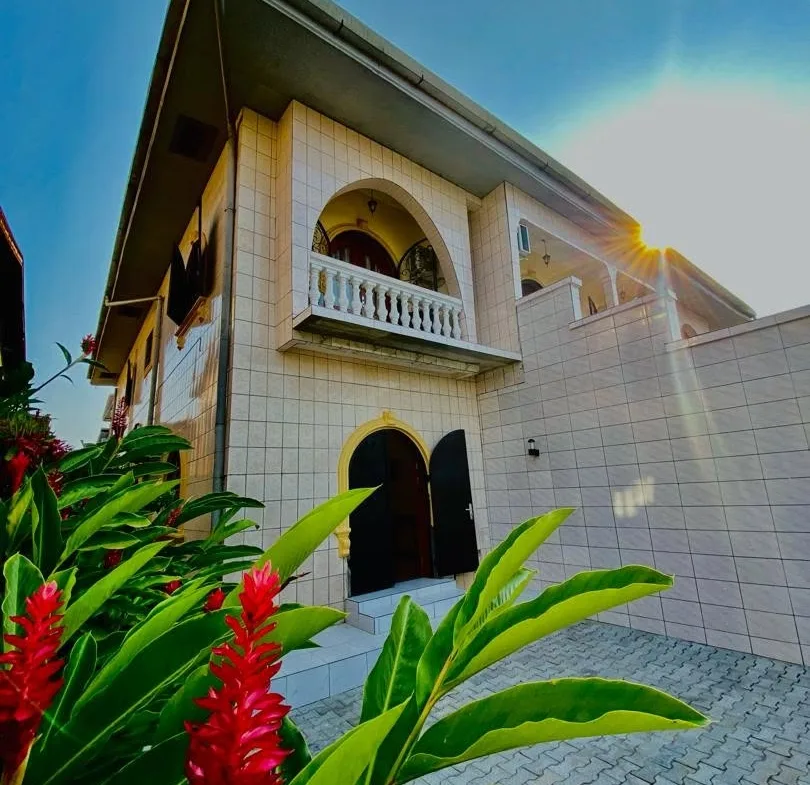LOCATION MEUBLÉE À BONAMOUSSADI – SABLE (Entrée Mbanya Hôtel)