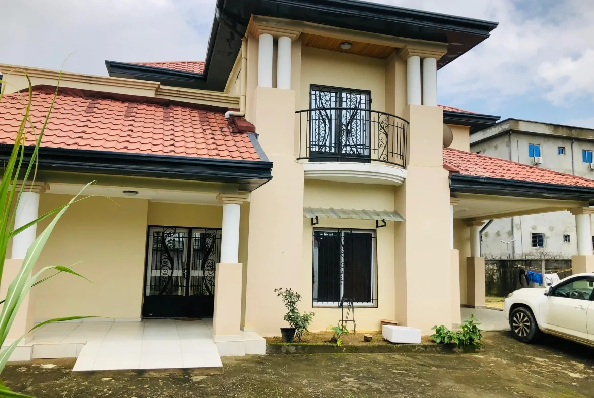 DUPLEX QUASI-NEUF À VENDRE À JAPOMA