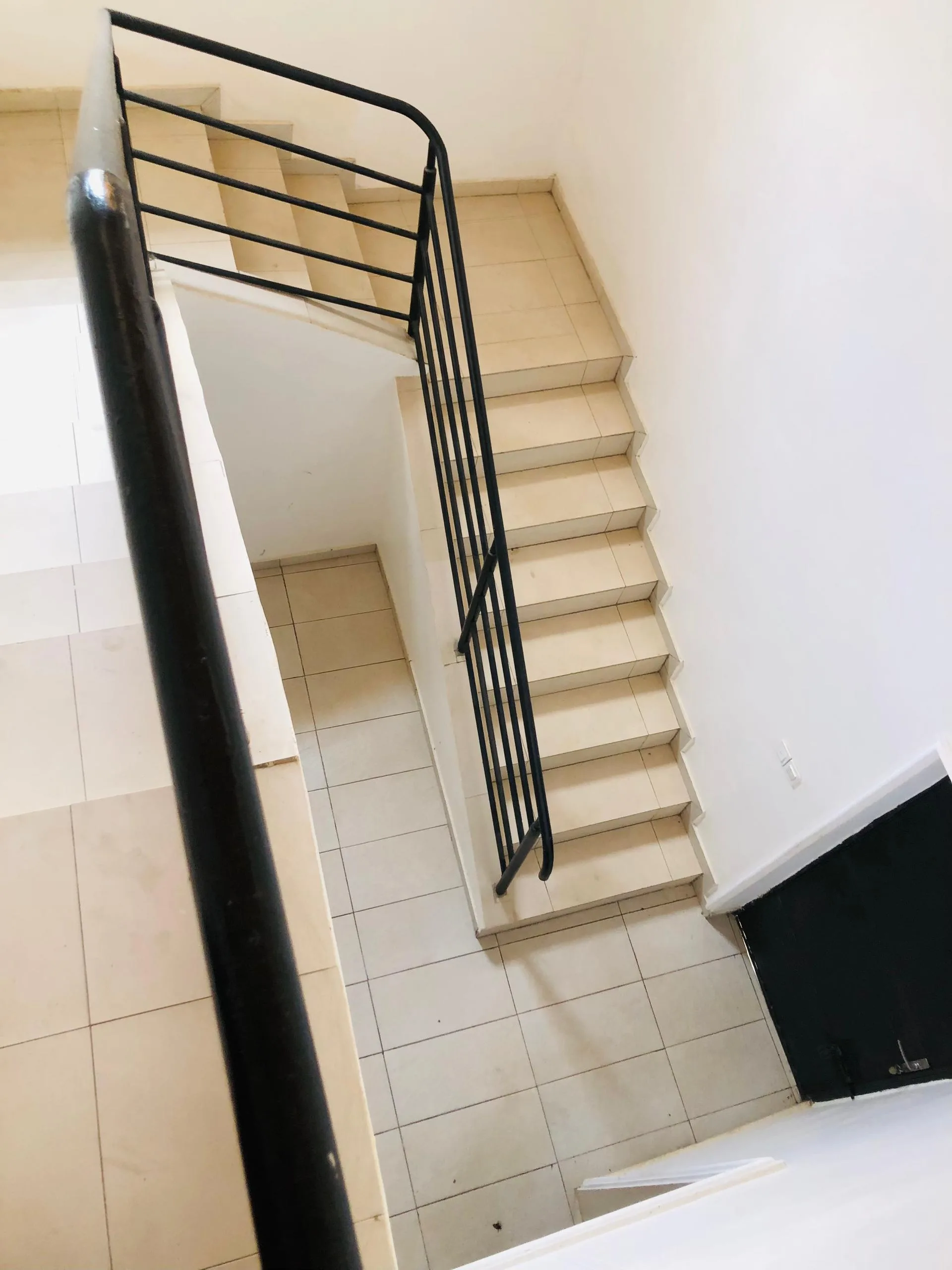 DUPLEX QUASI-NEUF À VENDRE À JAPOMA