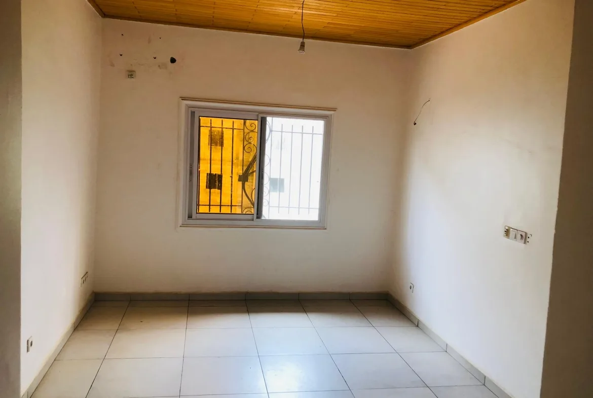 DUPLEX QUASI-NEUF À VENDRE À JAPOMA