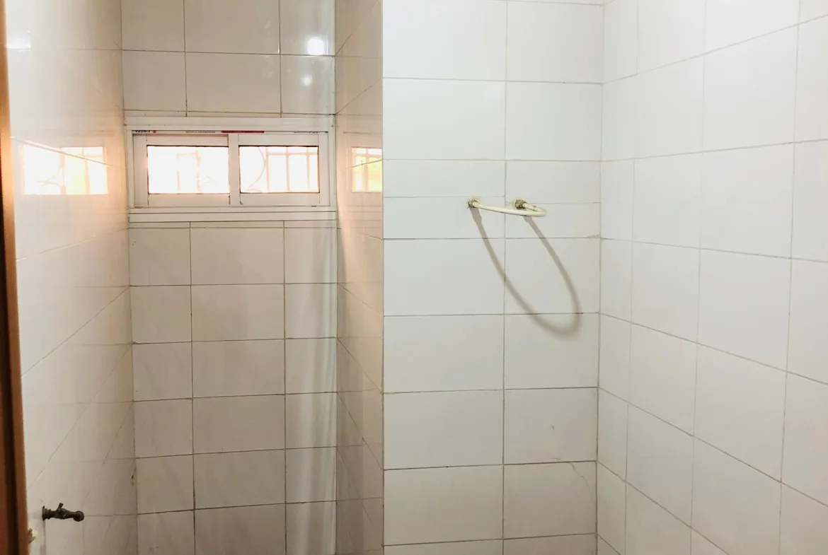 DUPLEX QUASI-NEUF À VENDRE À JAPOMA