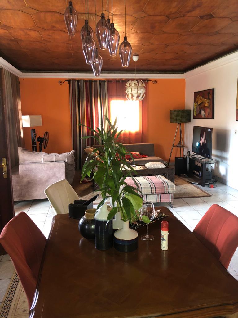 GRAND DUPLEX AVEC MINI-DUPLEX À VENDRE – ÉLIG-ESSONO (MAHIMA)