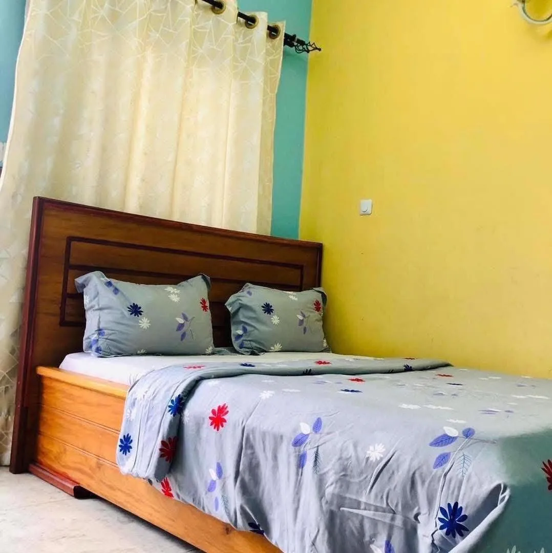 STUDIOS ET CHAMBRES MODERNES MEUBLES A LOUER A BONAMOUSSADI-SABLE