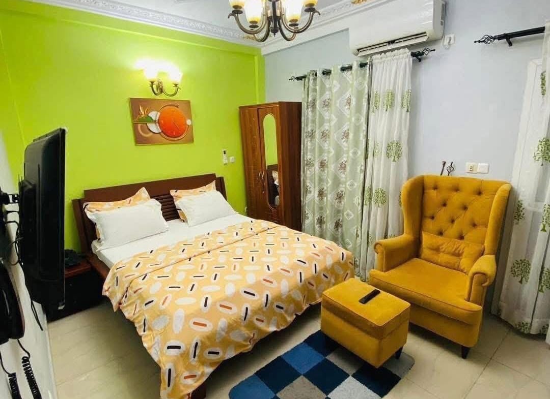 STUDIOS ET CHAMBRES MODERNES MEUBLES A LOUER A BONAMOUSSADI-SABLE
