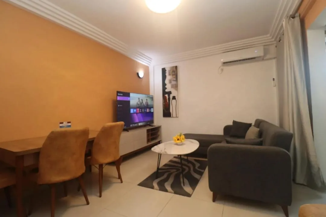 BAIL D’UN STUDIO MEUBLÉ EN VENTE A AKWA