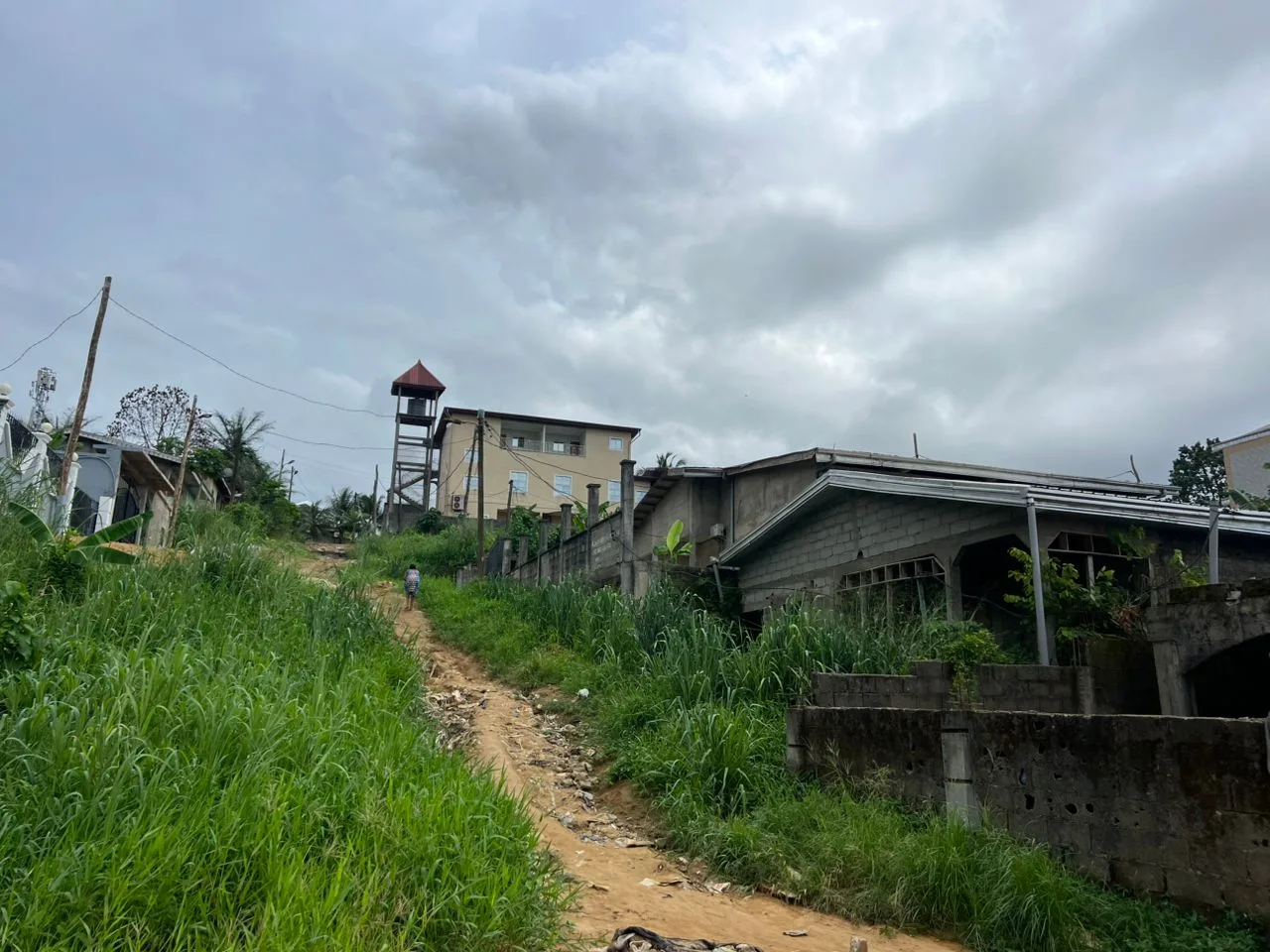 TERRAINS TITRÉS À VENDRE – PK 17