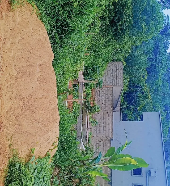 TERRAIN TITRE DE 726m² EN VENTE À NYOM !