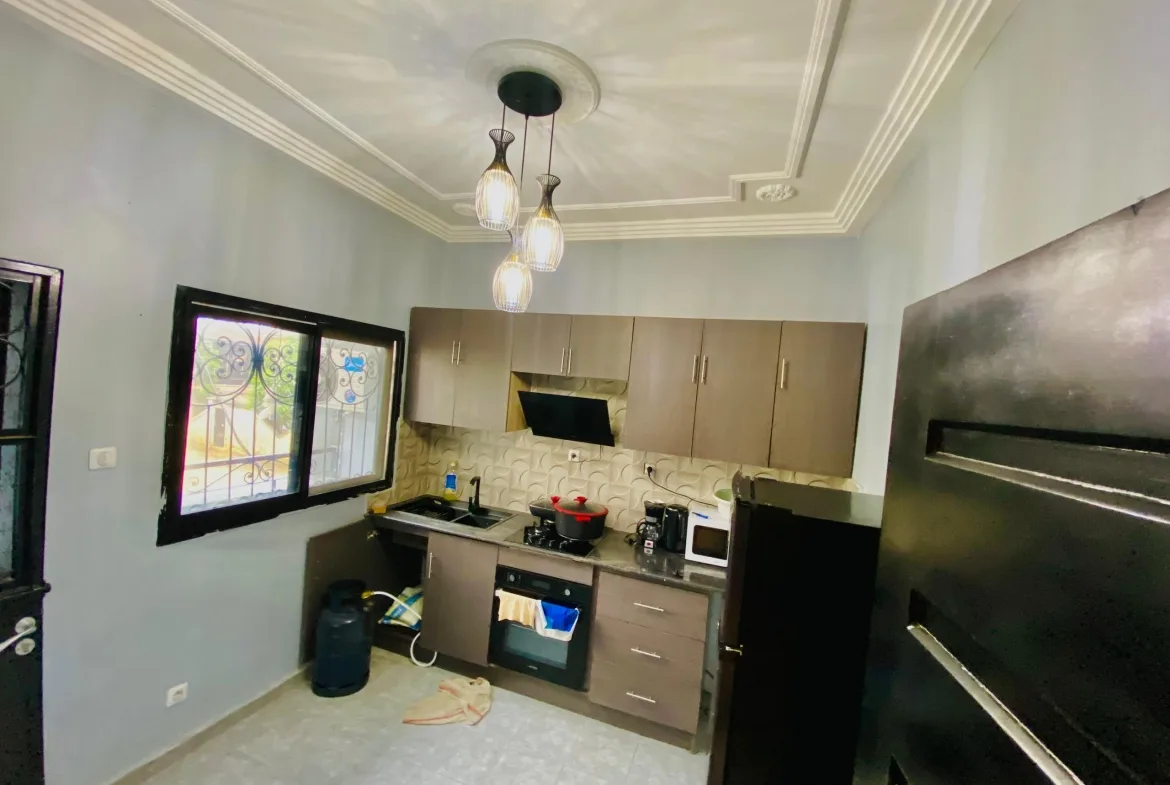 APPARTEMENT MEUBLÉ CHIC & ÉLÉGANT À LOUER – LOGPOM