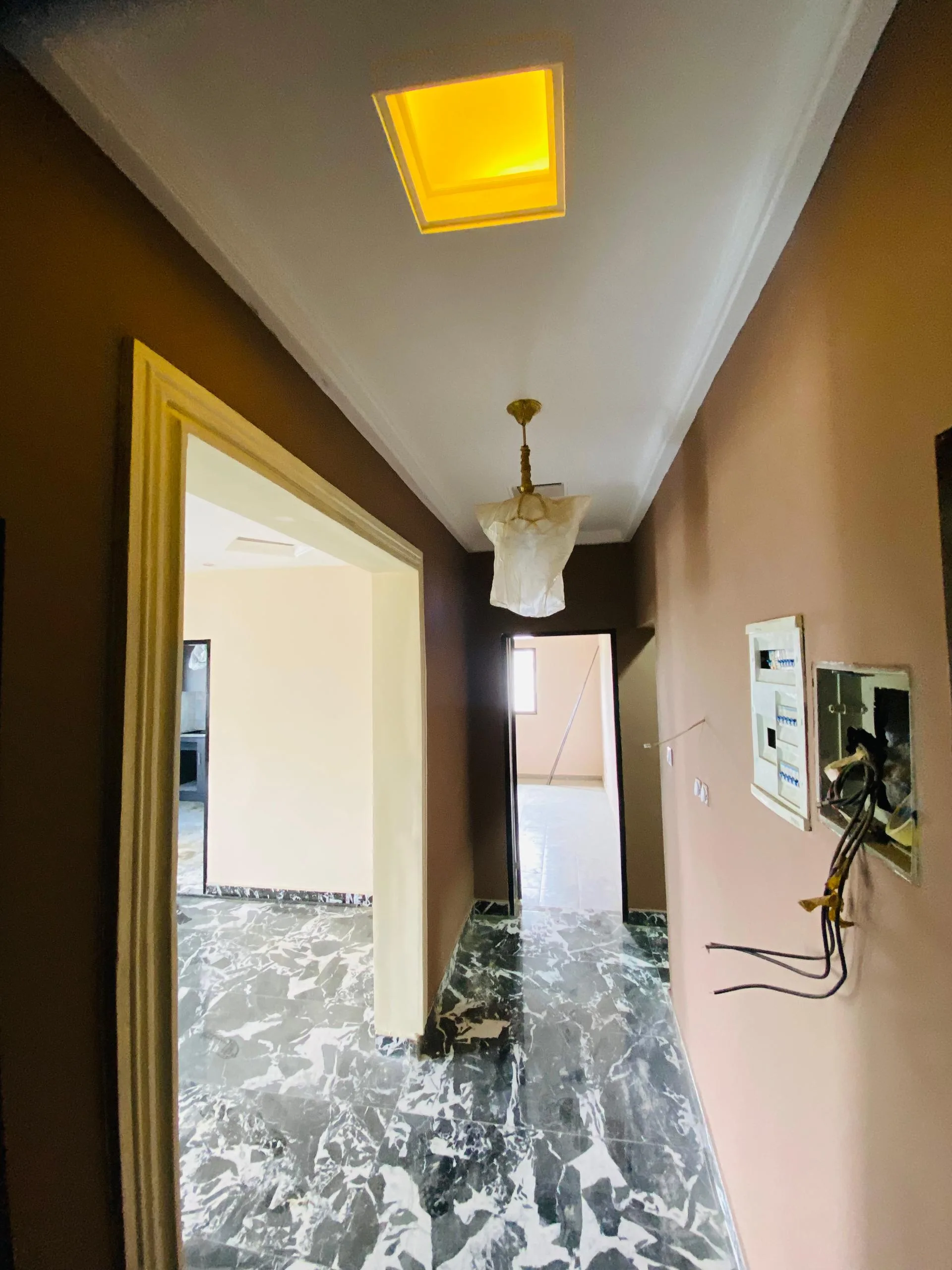 APPARTEMENT MODERNE À LOUER A LOGPOM
