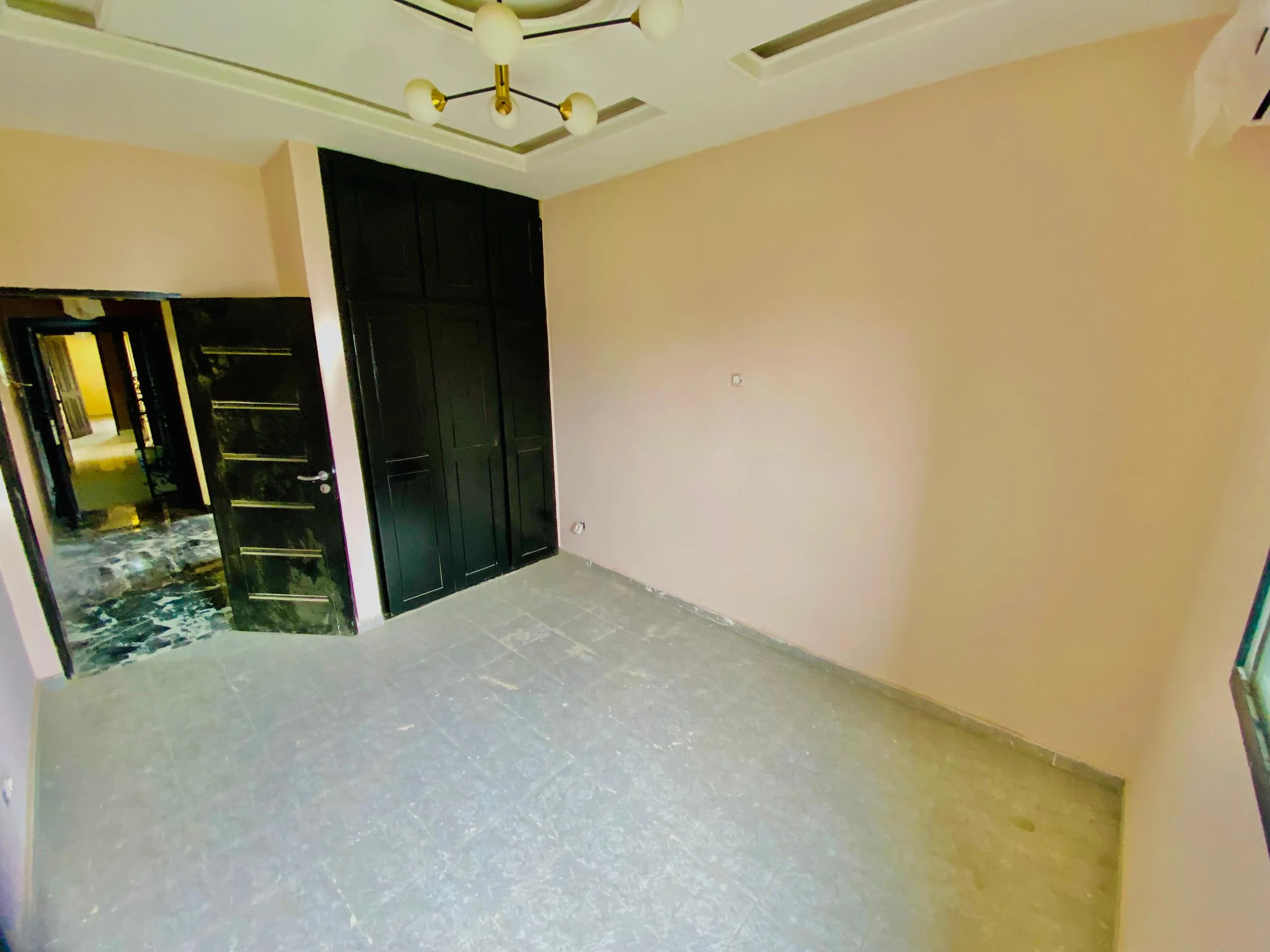 APPARTEMENT MODERNE À LOUER A LOGPOM