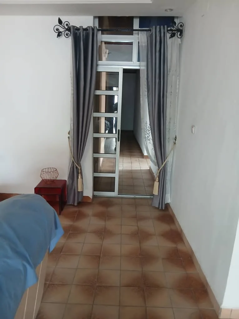 VILLA EN VENTE DANS LE QUARTIER LOGBABA