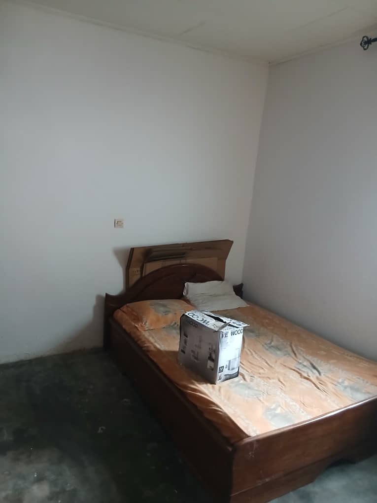 VILLA EN VENTE DANS LE QUARTIER LOGBABA