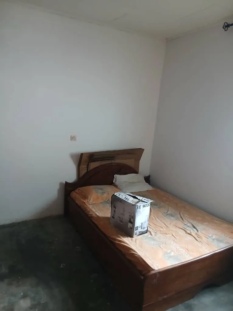 VILLA EN VENTE DANS LE QUARTIER LOGBABA