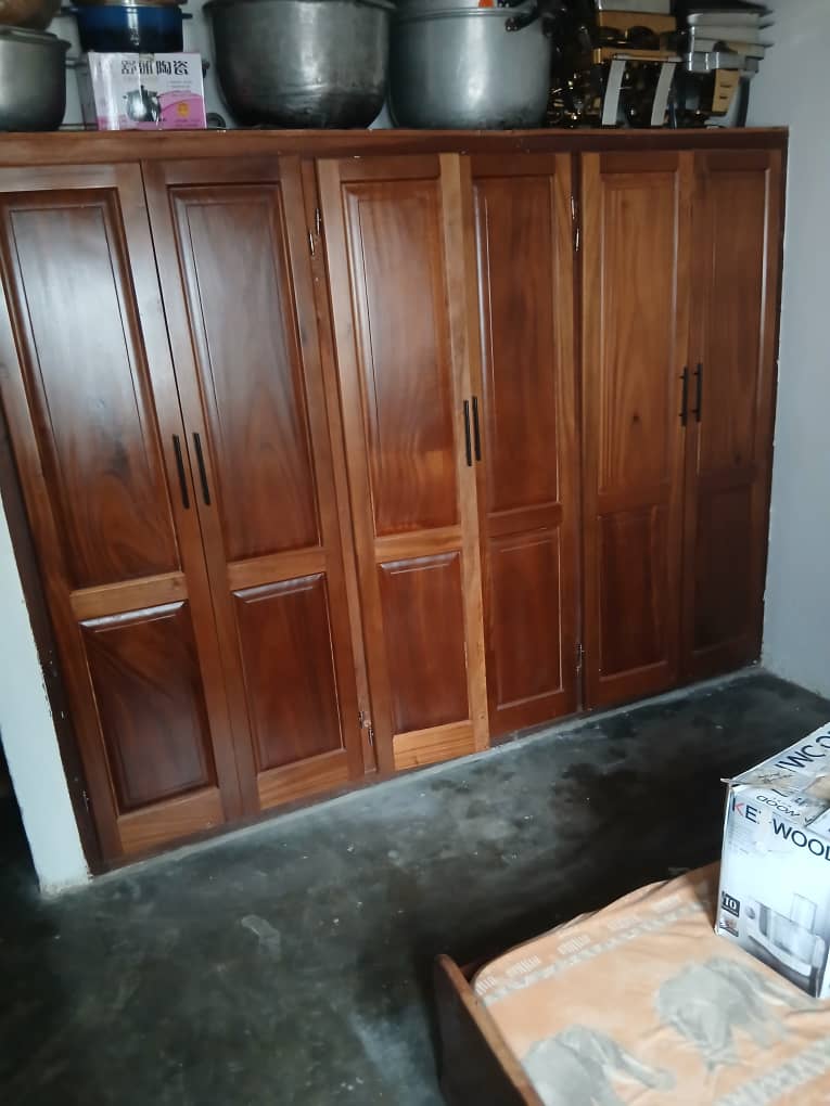 VILLA EN VENTE DANS LE QUARTIER LOGBABA