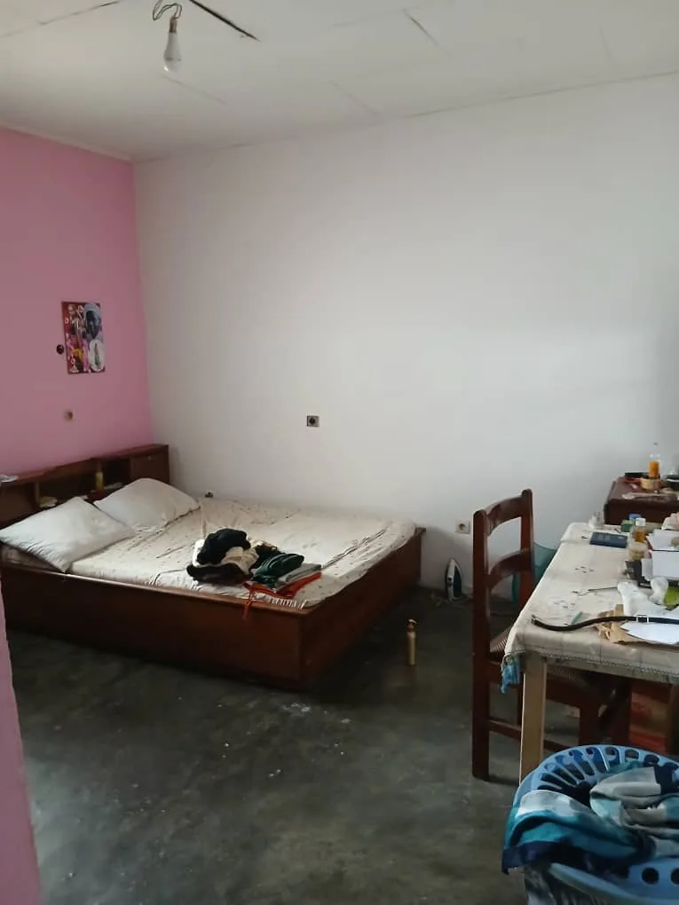 VILLA EN VENTE DANS LE QUARTIER LOGBABA