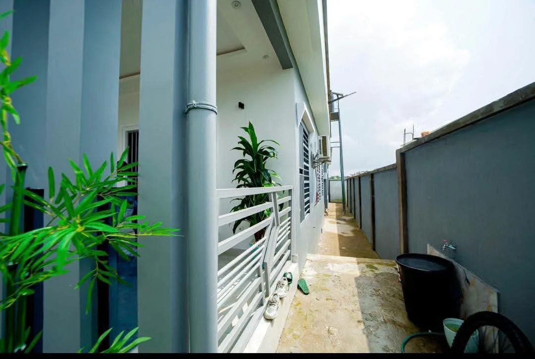 VILLA ULTRA HAUT STANDING À VENDRE – DOUALA | LENDI VERS ALADJI
