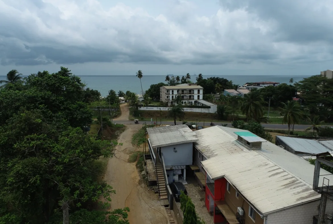 ENSEMBLE IMMOBILIER A VENDRE A KRIBI COPA CABANA