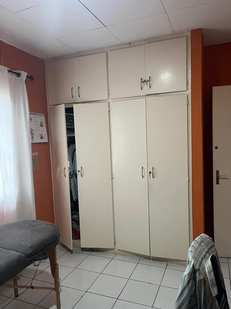 MAGNIFIQUE DUPLEX A VENDRE A DOUALA – BONAPRISO HYDROCABURE.