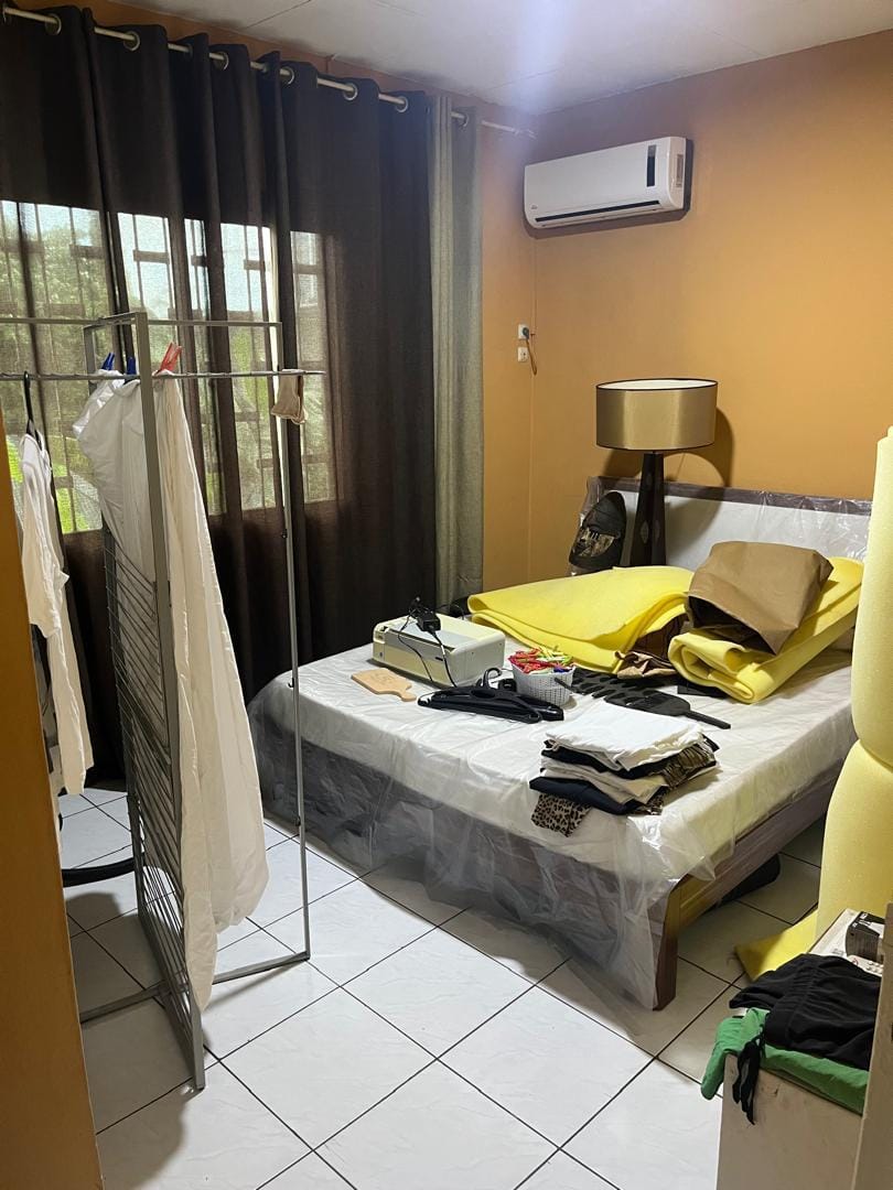 MAGNIFIQUE DUPLEX A VENDRE A DOUALA – BONAPRISO HYDROCABURE.