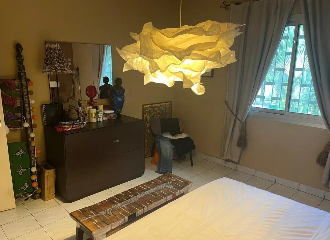 MAGNIFIQUE DUPLEX A VENDRE A DOUALA – BONAPRISO HYDROCABURE.