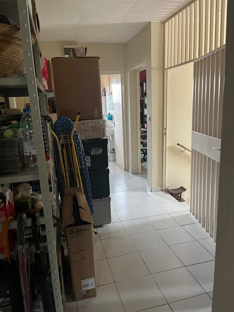 MAGNIFIQUE DUPLEX A VENDRE A DOUALA – BONAPRISO HYDROCABURE.