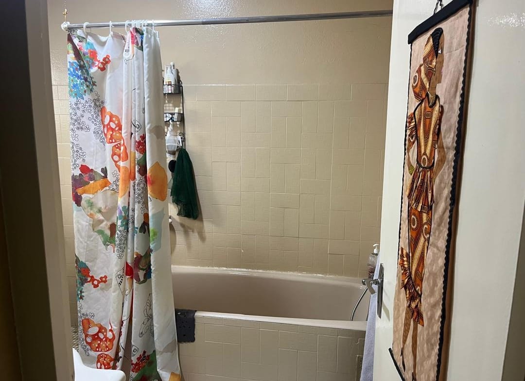 MAGNIFIQUE DUPLEX A VENDRE A DOUALA – BONAPRISO HYDROCABURE.