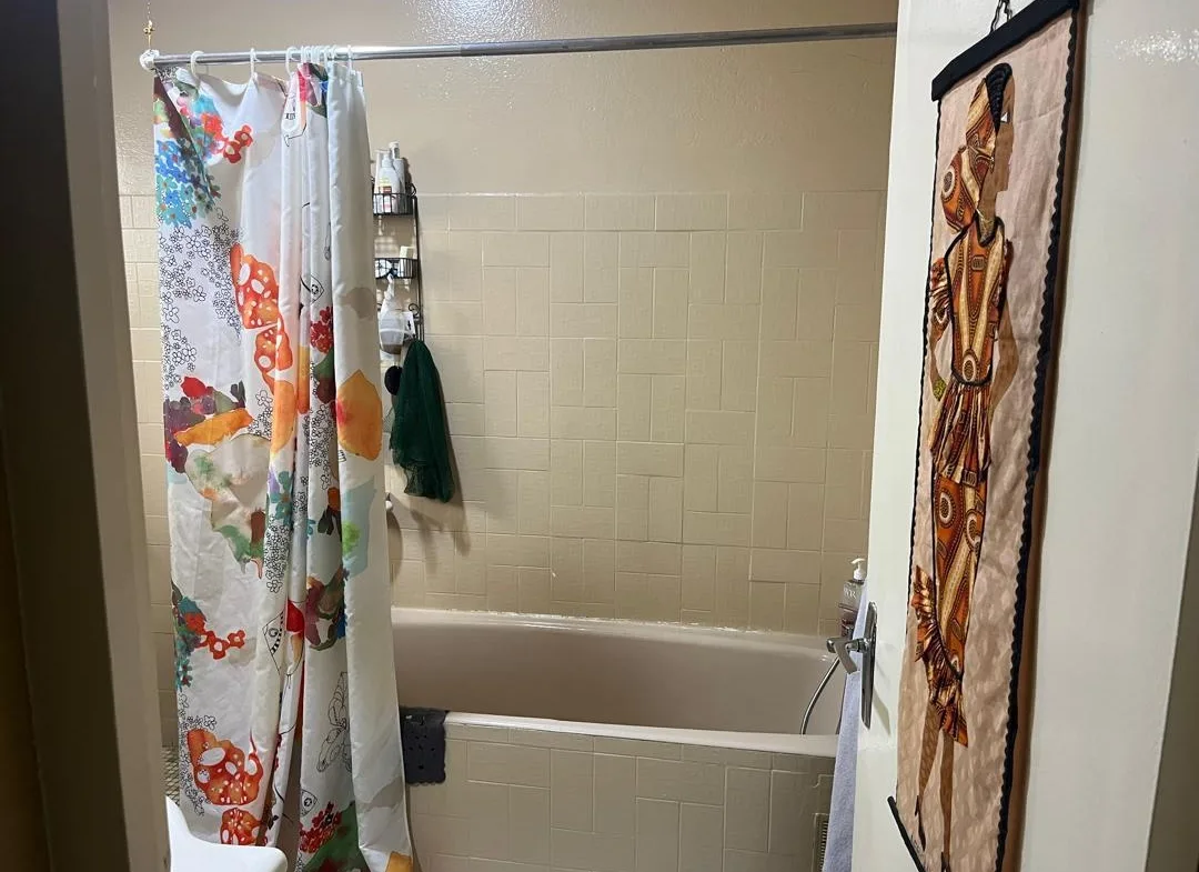 MAGNIFIQUE DUPLEX A VENDRE A DOUALA – BONAPRISO HYDROCABURE.