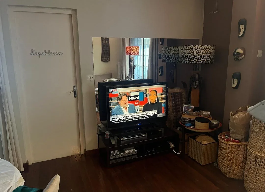 MAGNIFIQUE DUPLEX A VENDRE A DOUALA – BONAPRISO HYDROCABURE.