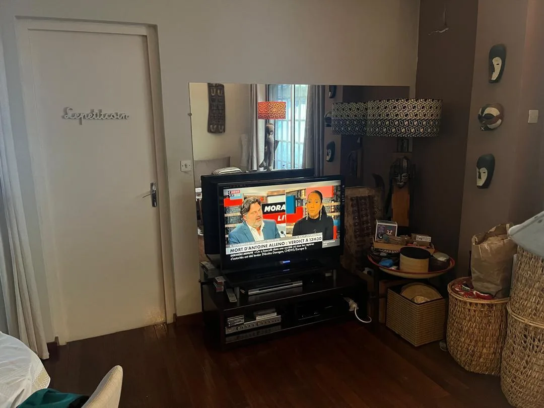 MAGNIFIQUE DUPLEX A VENDRE A DOUALA – BONAPRISO HYDROCABURE.