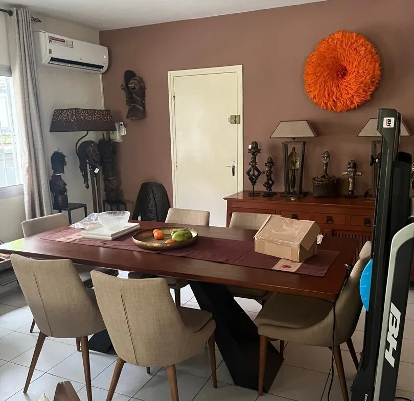 MAGNIFIQUE DUPLEX A VENDRE A DOUALA – BONAPRISO HYDROCABURE.