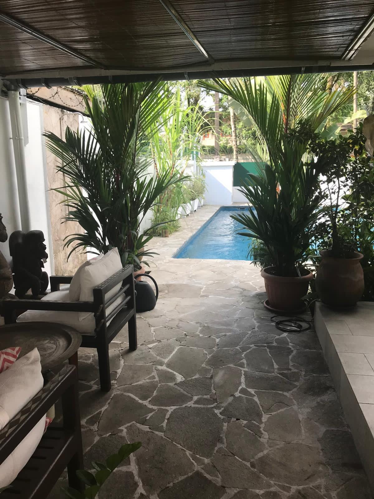 MAGNIFIQUE DUPLEX A VENDRE A DOUALA – BONAPRISO HYDROCABURE.