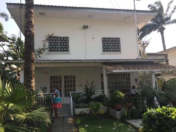 MAGNIFIQUE DUPLEX A VENDRE A DOUALA – BONAPRISO HYDROCABURE.