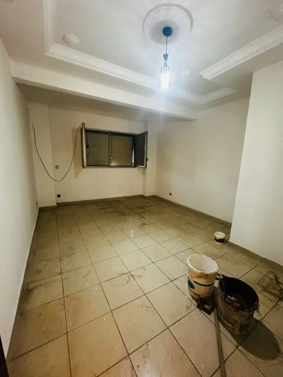 À VENDRE – VASTE DUPLEX HAUT STANDING À BONAMOUSSADI – DOUALA 5ᵉ