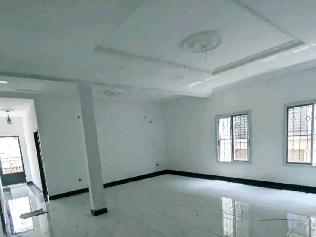 DUPLEX NEUF À VENDRE A ODZA – YAOUNDÉ