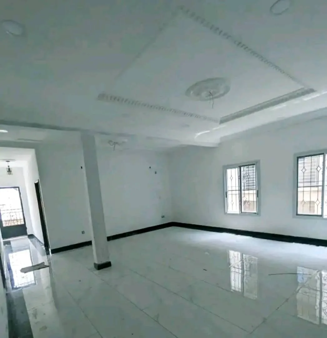 DUPLEX NEUF À VENDRE A ODZA – YAOUNDÉ