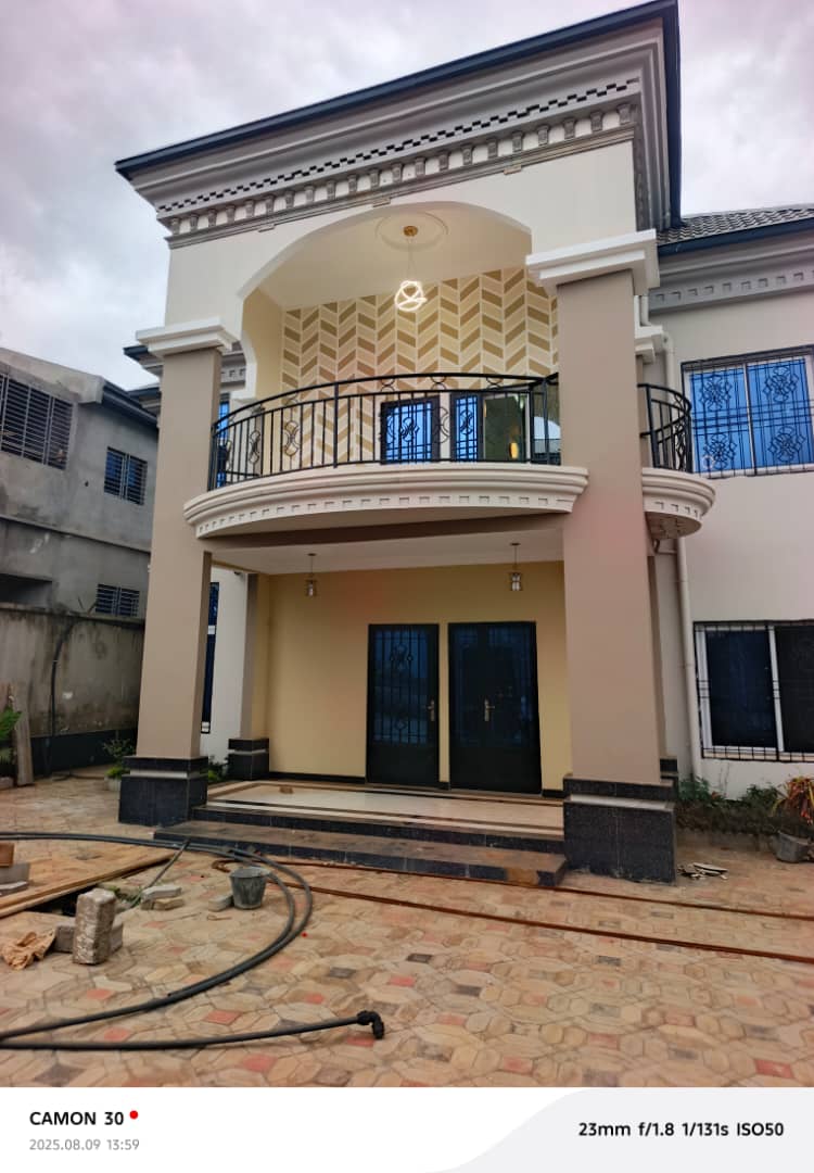 WhatsApp Image 2026-07-28 at 14.18.46 (2) DUPLEX NEUF À VENDRE A ODZA – YAOUNDÉ
