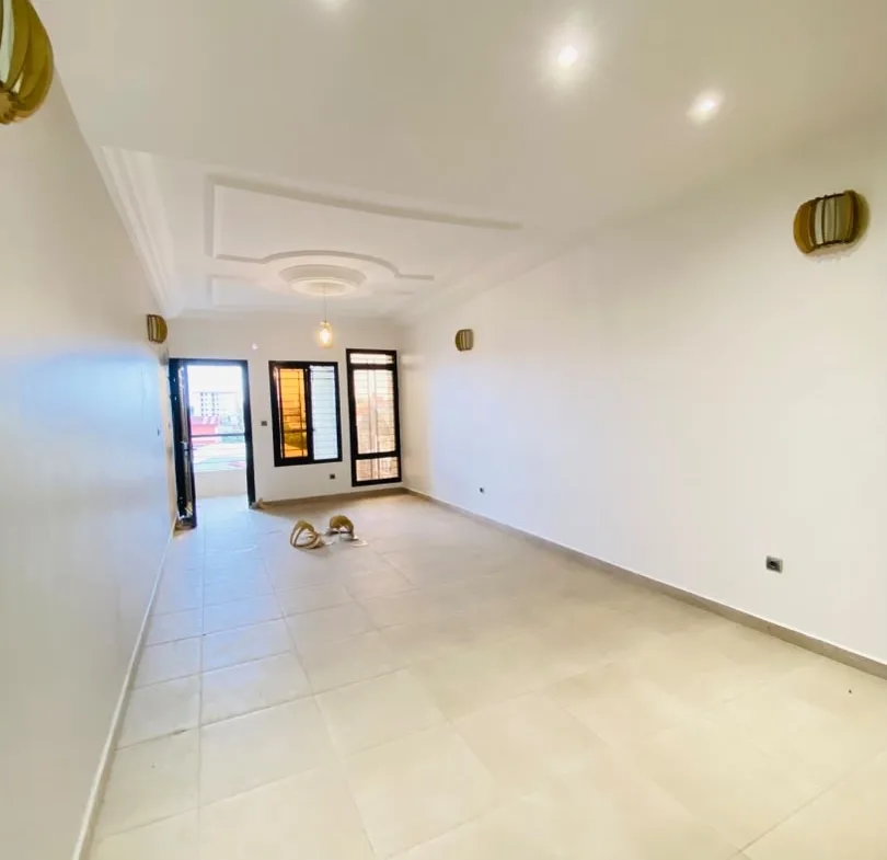 MAGNIFIQUE APPARTEMENT HAUT STANDING À LOUER – MAKEPE