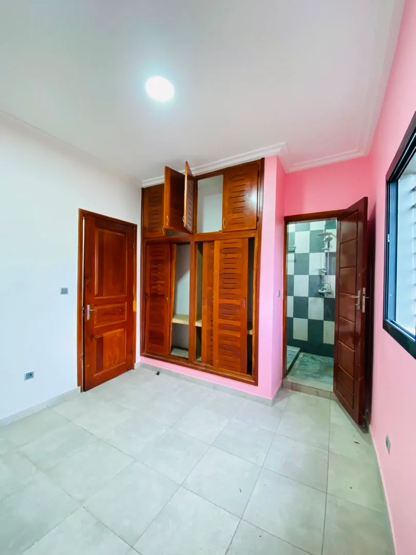 Appartement à louer 160k makepe MAGNIFIQUE APPARTEMENT HAUT STANDING À LOUER – MAKEPE