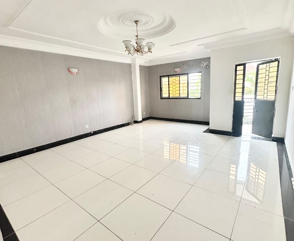 APPARTEMENT HAUT STANDING 3 CHAMBRES À LOUER – BONAMOUSSADI