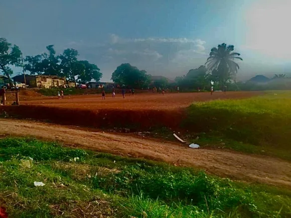 OPPORTUNITÉ FONCIÈRE À SAISIR À KONDENGUI – YAOUNDÉ