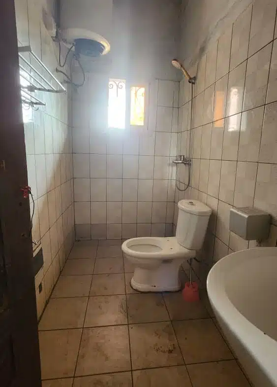 NOUDYANDCO VOUS PROPOSE À LA VENTE : UN MAGNIFIQUE DUPLEX À ODZA BORNE 12