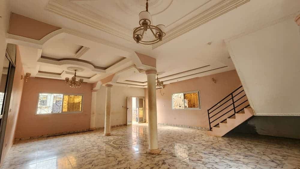 NOUDYANDCO VOUS PROPOSE À LA VENTE : UN MAGNIFIQUE DUPLEX À ODZA BORNE 12