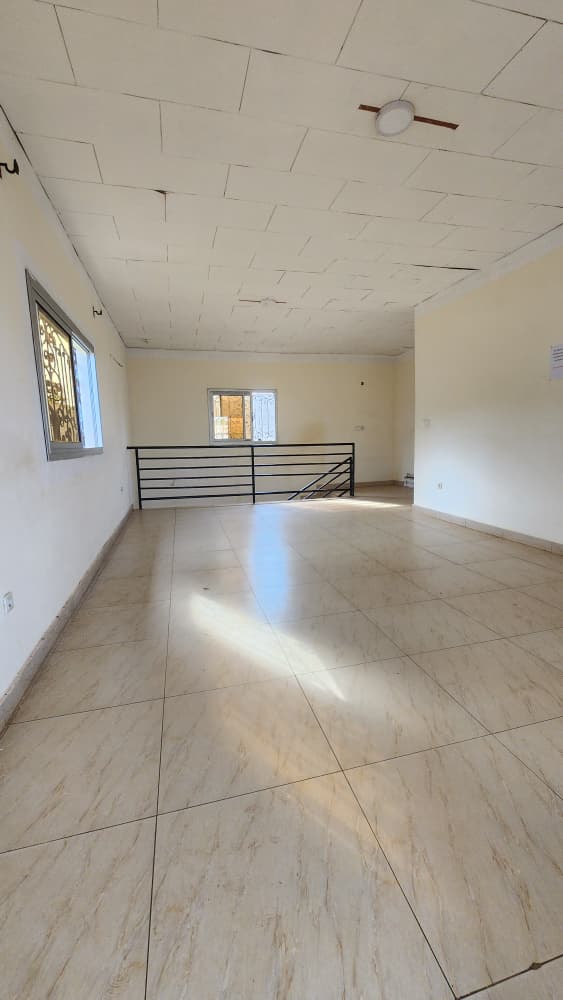 NOUDYANDCO VOUS PROPOSE À LA VENTE : UN MAGNIFIQUE DUPLEX À ODZA BORNE 12
