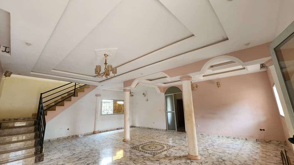 NOUDYANDCO VOUS PROPOSE À LA VENTE : UN MAGNIFIQUE DUPLEX À ODZA BORNE 12
