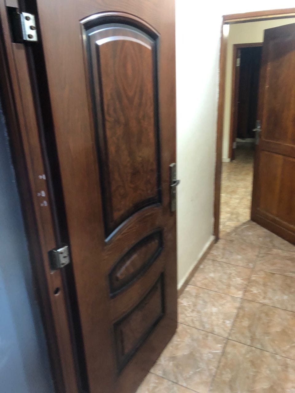 TRÈS BEAU DUPLEX À VENDRE À YAOUNDE OYOMABANG – MONGONAM