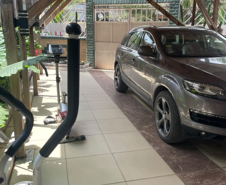 Duplex à louer – Bonamoussadi Carrefour Fraîcheur