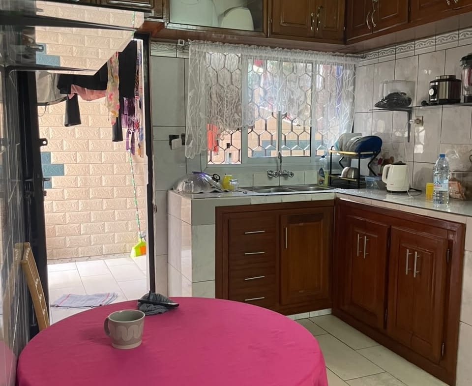 Duplex à louer – Bonamoussadi Carrefour Fraîcheur